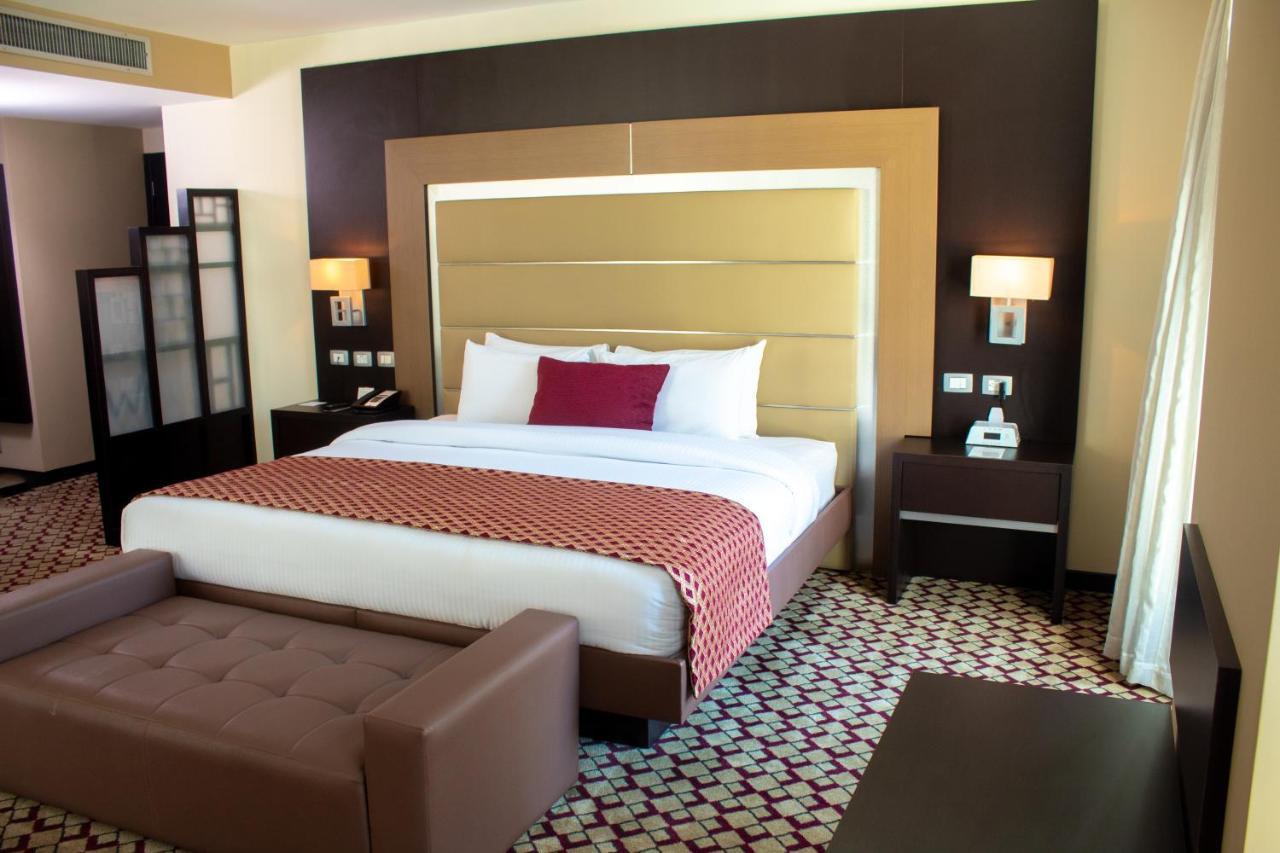 King Room